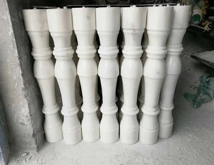 Customized-Chinese-White-Marble-Stone-Baluster-for-Railing.webp (1)(001)
