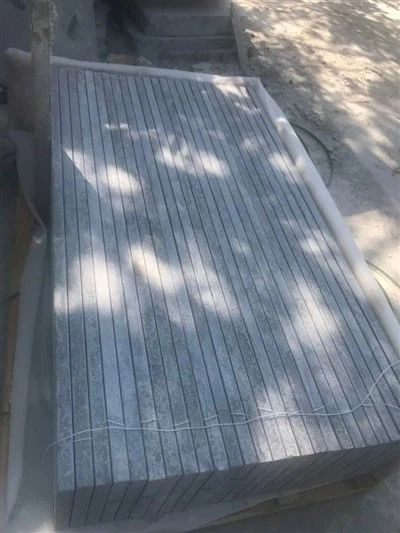 Granito negro flameado Nuevo G684 Baldosas/ Revestimiento de pared/Baldosa de piscina