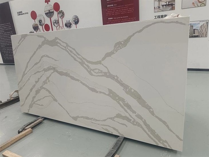 Wholesale-White-Color-Calacatta-Quartz-for-Countertops-Vanity-Tops-Floor-Tile-Wall-Tile.webp (1)(001)