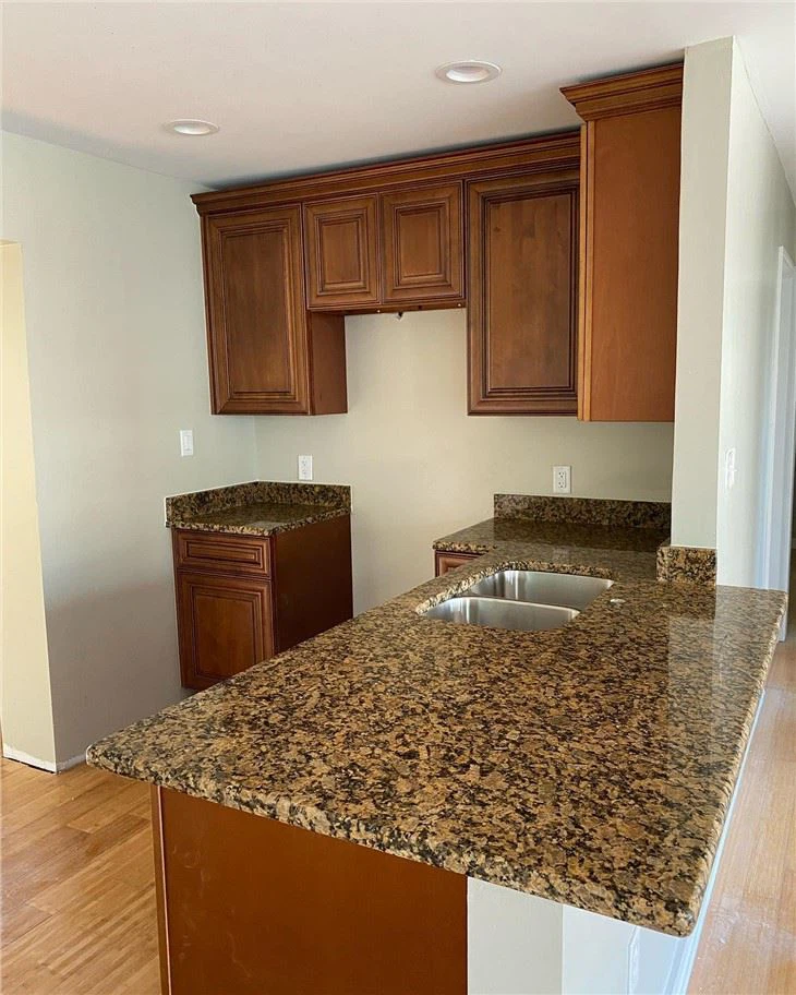 Giallo Fiorito Granite kitchen top
