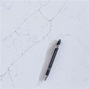 Cuarzo blanco de Alaska