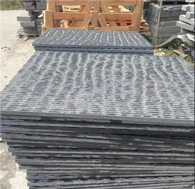 Pared de agua de granito negro